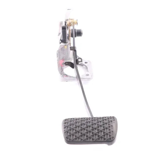 globalparts2-1243076