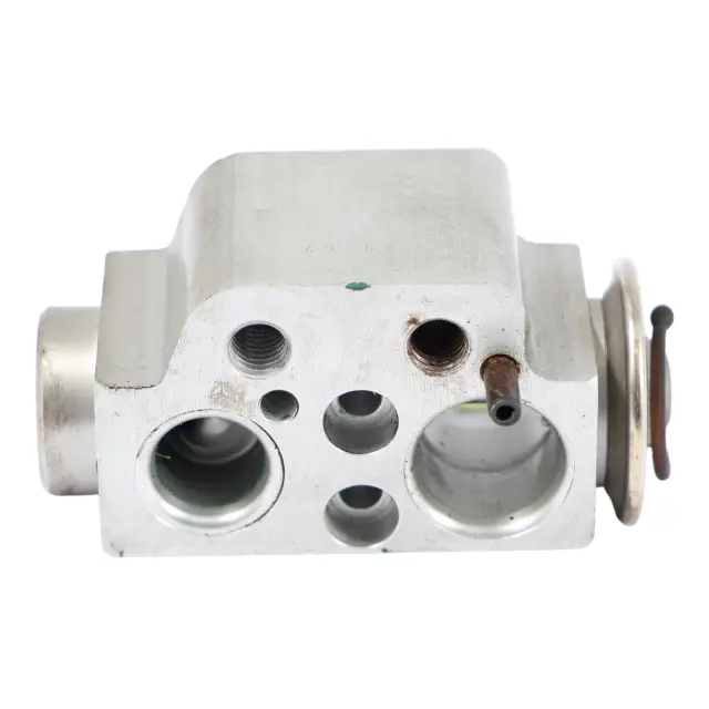 globalparts3-1224541